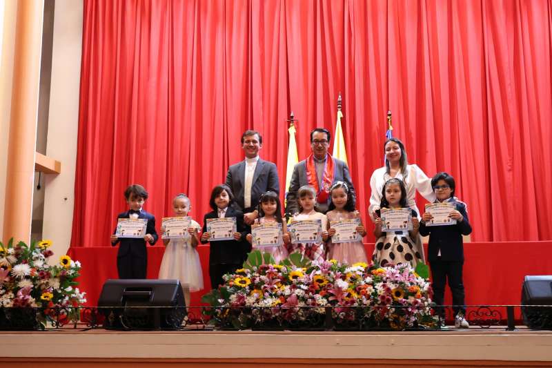 Clausuras y Proclamación de Bachilleres 2024