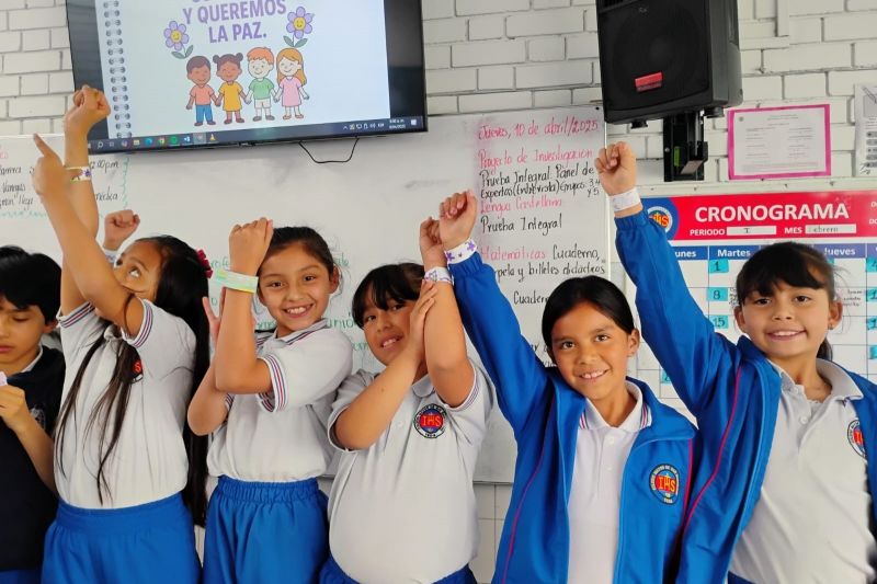 Recordamos con Amor y Queremos la Paz